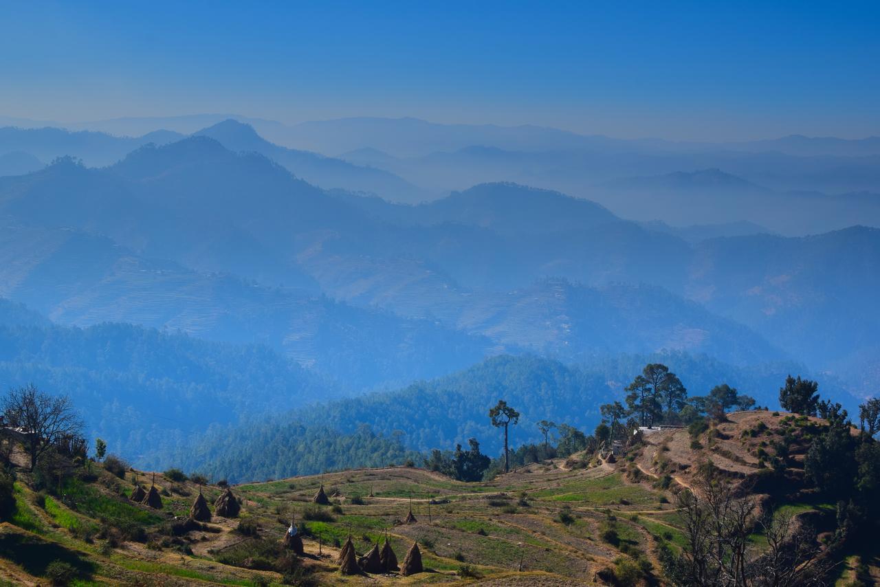 Villa Thikalna Himalayan Retreat à Almora Extérieur photo