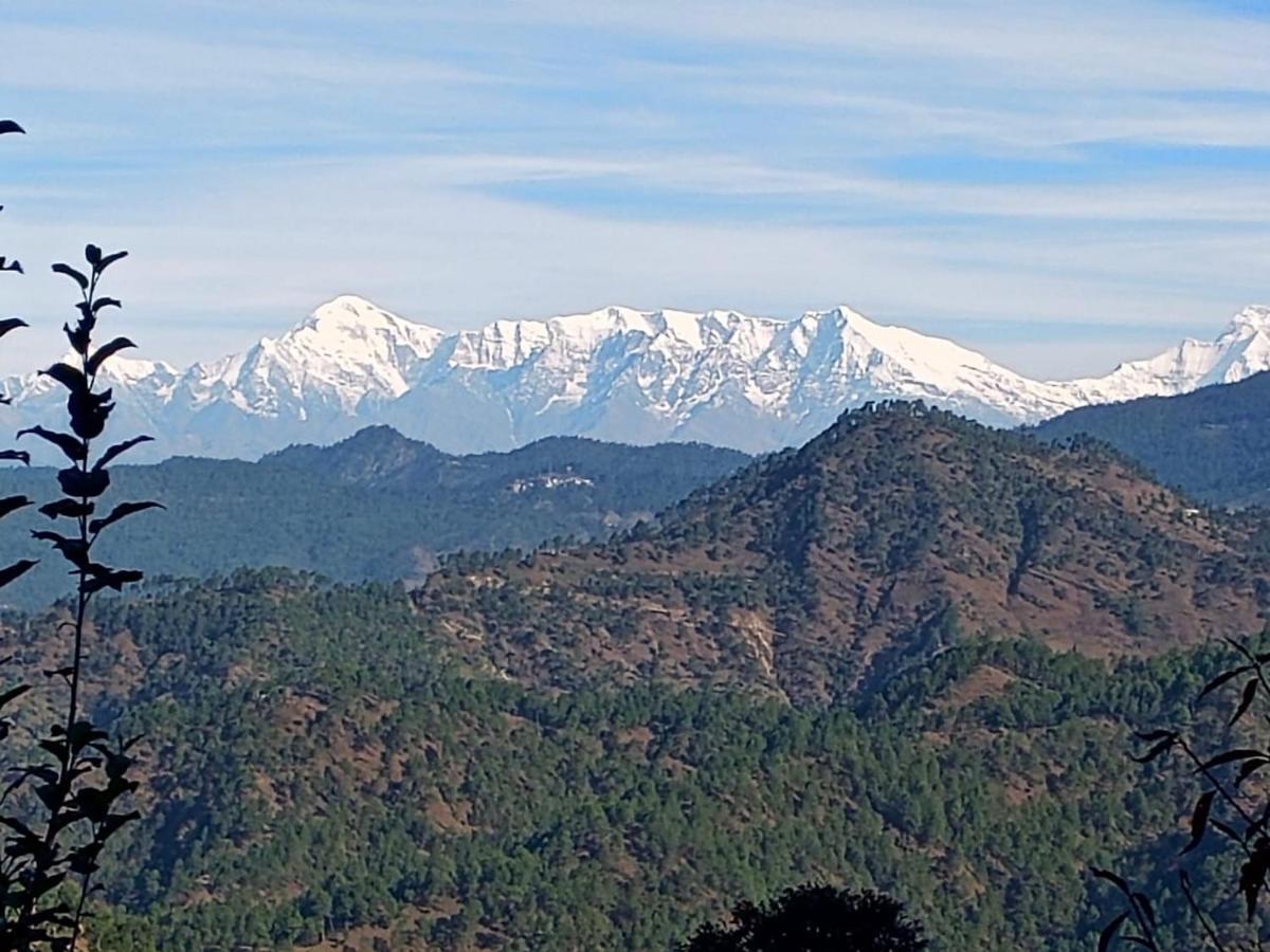 Villa Thikalna Himalayan Retreat à Almora Extérieur photo