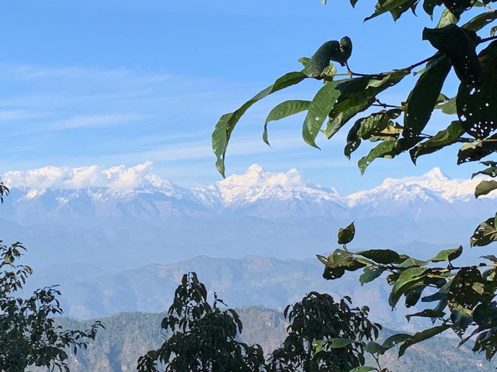 Villa Thikalna Himalayan Retreat à Almora Extérieur photo